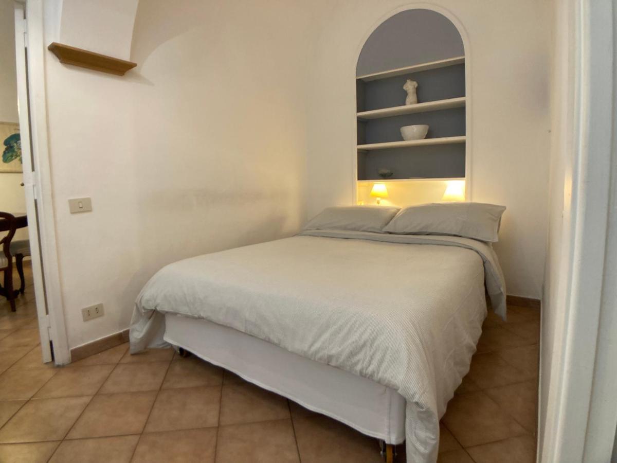 Maison Vivalda In Piazza Navona Róma Kültér fotó